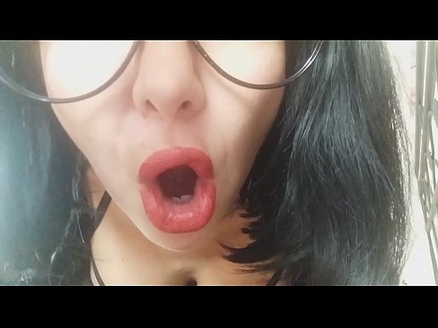 ❤️ Querida, a tua madrasta não te vai deixar ir hoje à escola... Preciso demasiado de ti... Porno porno em nós ❌❤