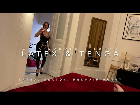 ❤️ Escada ruiva em traje de látex fodida por meio de meio-irmão Porno porno em nós ❌❤