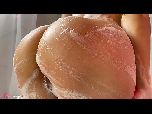 ❤️ Morena Masturba-se com Vibrador para Orgasmo Intenso no Duche Porno porno em nós ❌❤